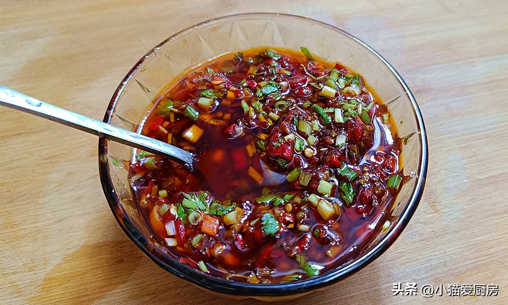 腌茄子怎么做简单又好吃,不辣的腌茄子怎么做