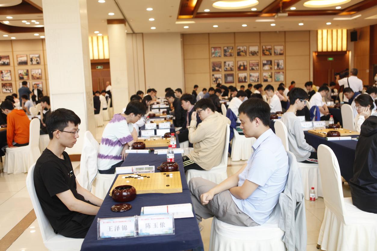 阿含桐山杯进入十六强的00后棋手,阿含桐杯最新比赛