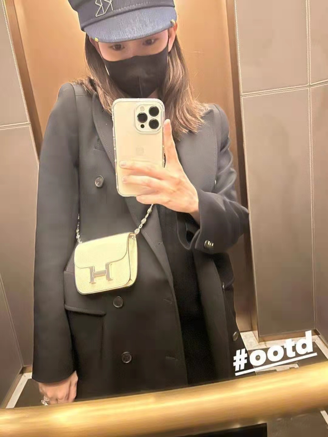 周杰伦疑因设备故障受伤事件,周杰伦身体不适就医