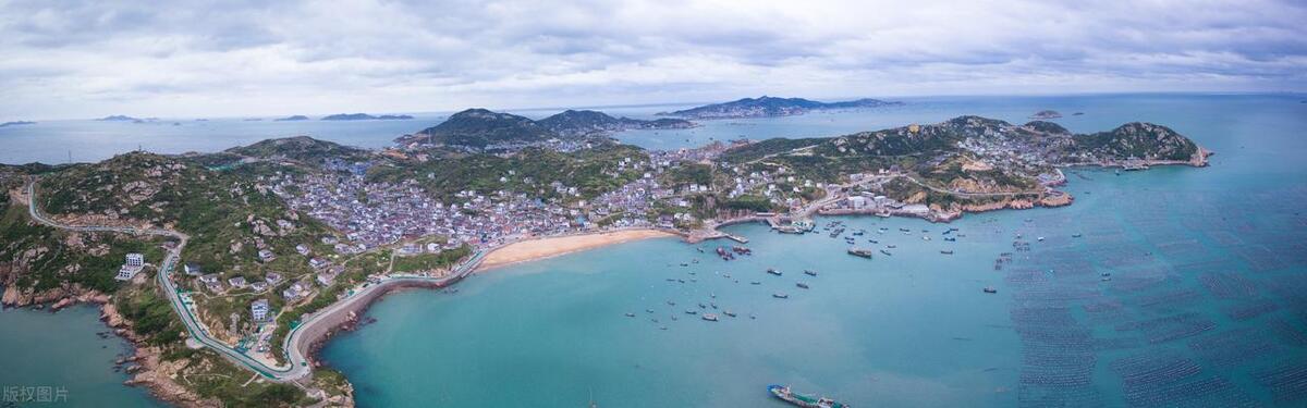 我国年吞吐量最大的港口是上海港,世界第一港口上海港