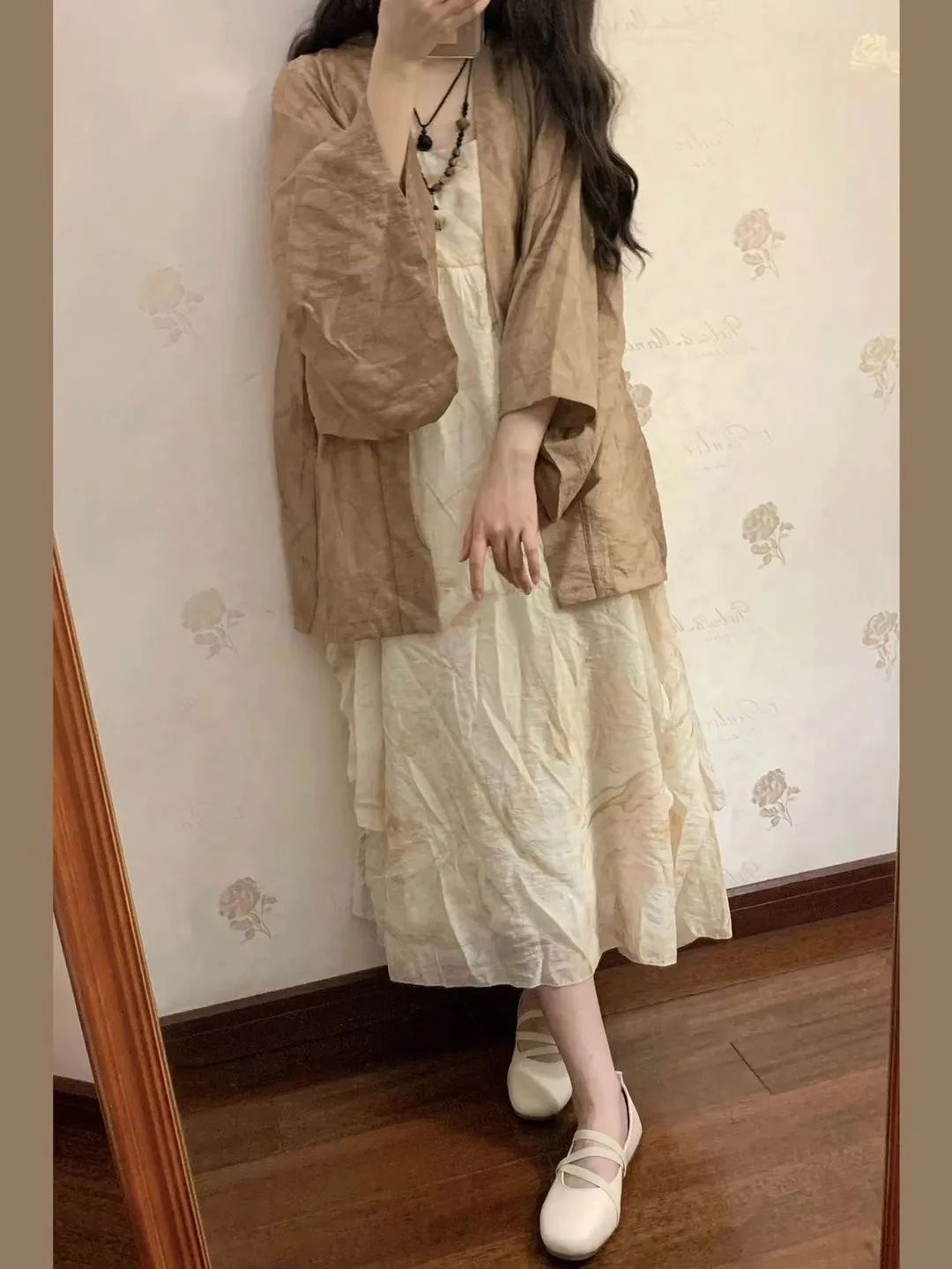 女生穿裙子最小心什么,不适合穿裙子的女生应该怎么穿