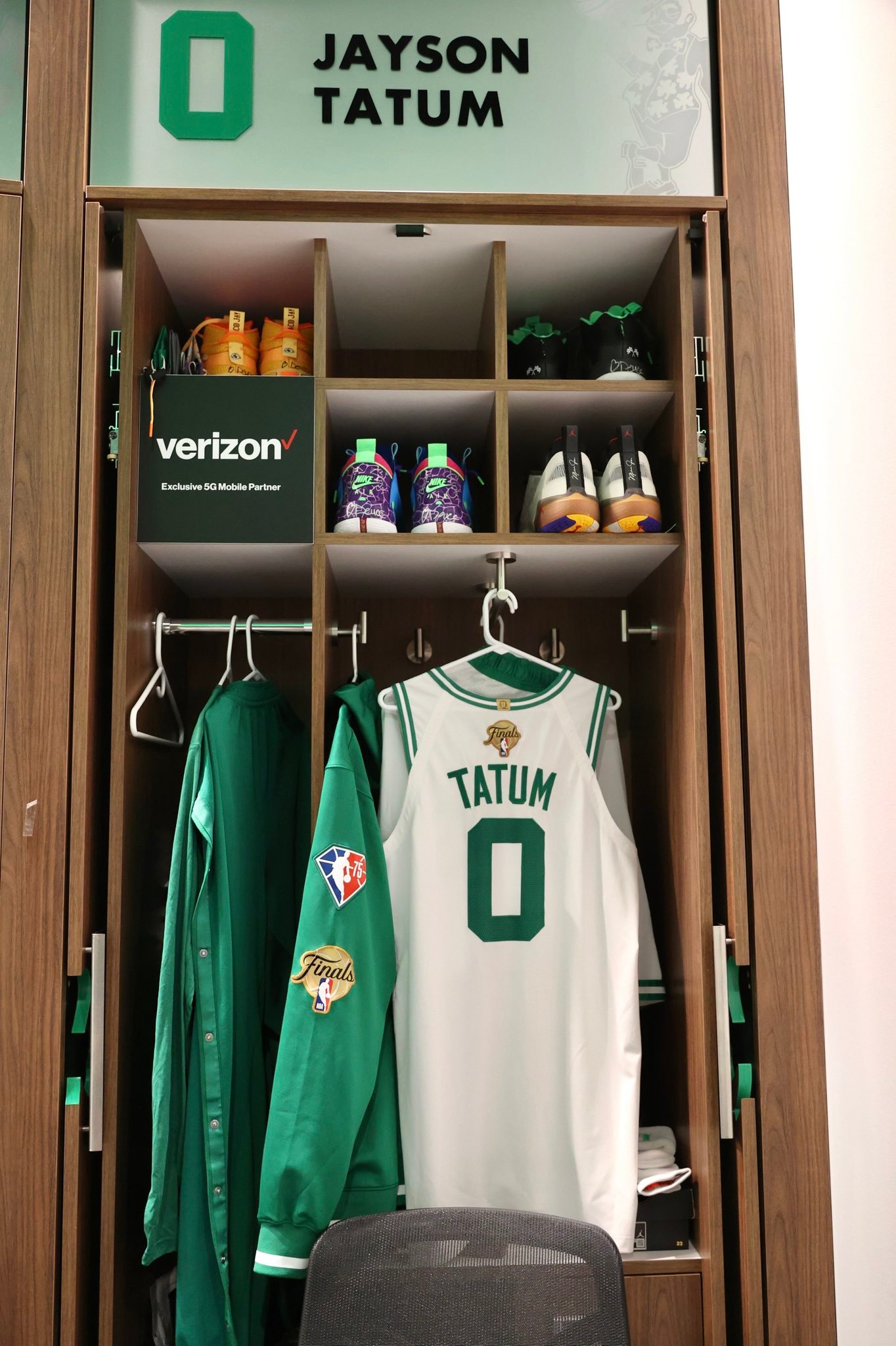 球鞋大事件,球鞋界发生的事