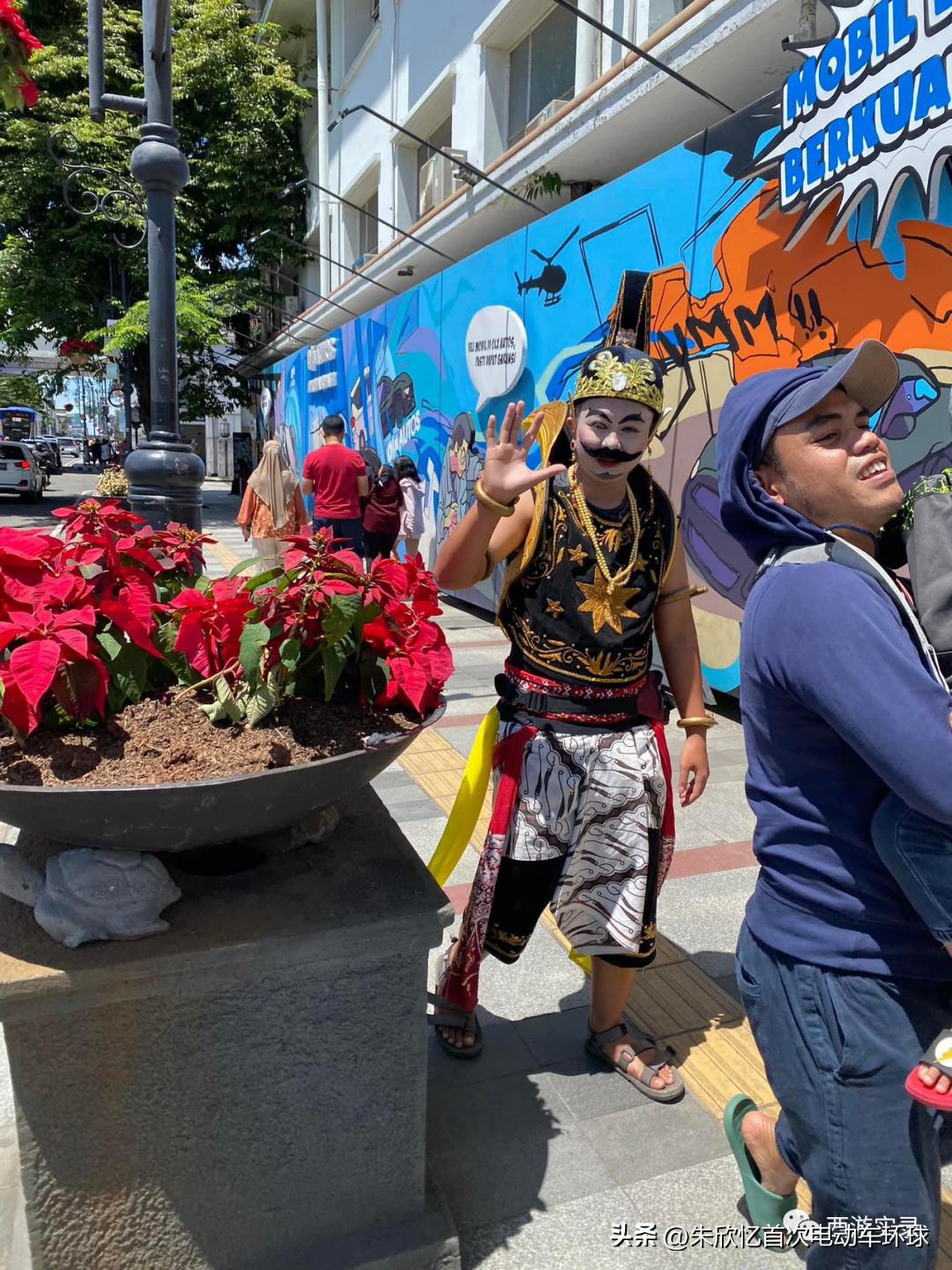 印尼进口中国火车车厢,印尼火车与高铁不一样