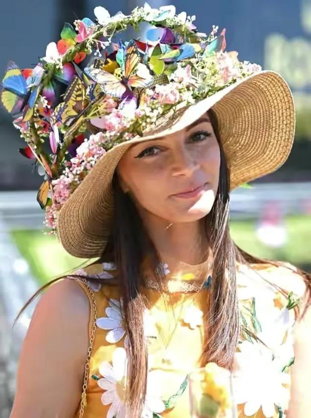英国皇家赛马会衣服帽子,英国赛马帽子