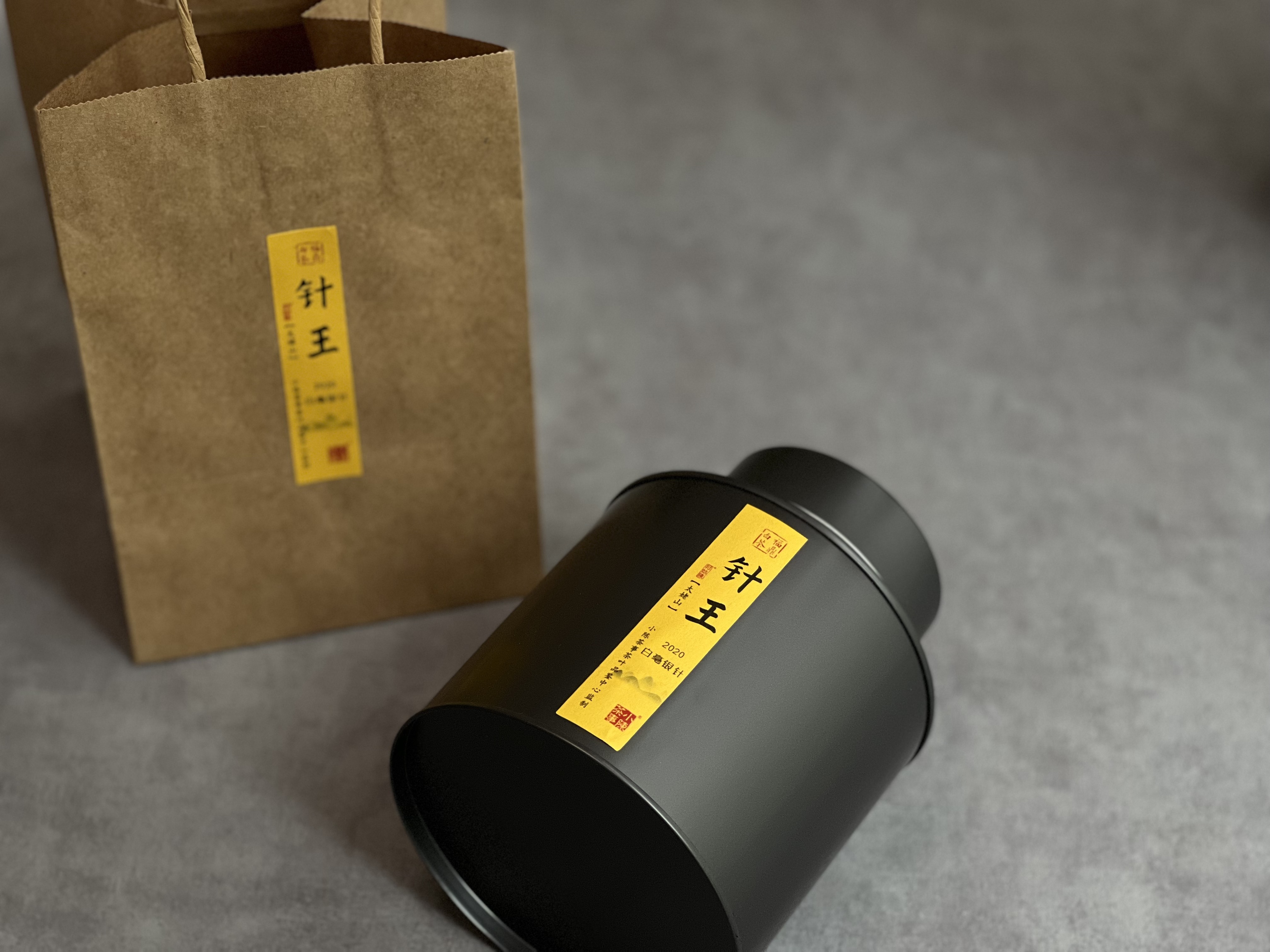 紫砂白茶专用储存罐,白茶密封储茶罐图