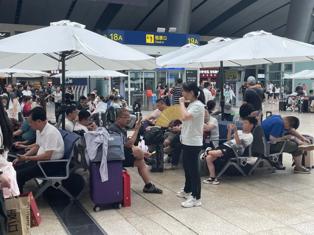 深度｜“烤验”玻璃穹顶：看起来很美，用着也要美