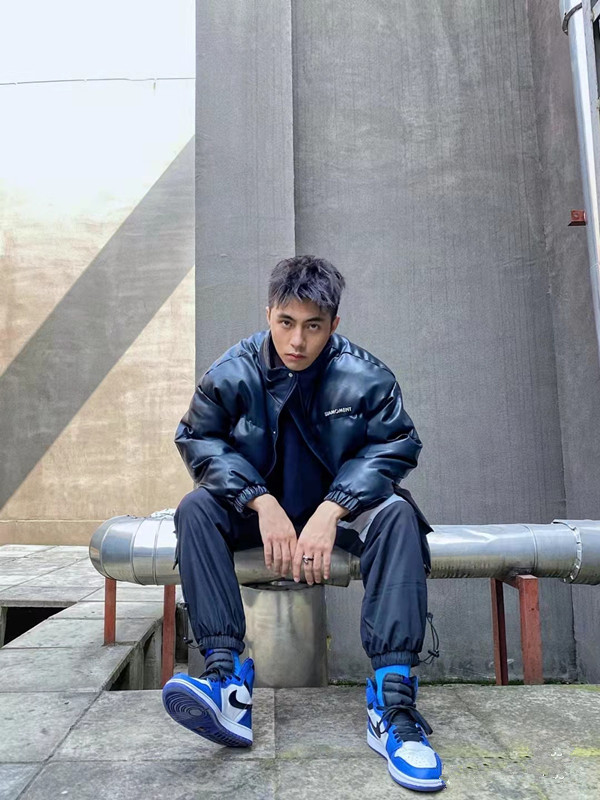 闈㈠寘鏈嶇窘缁掓湇绌挎惌,缇界粧鏈嶉潰鍖呮湇澶栧绌挎惌