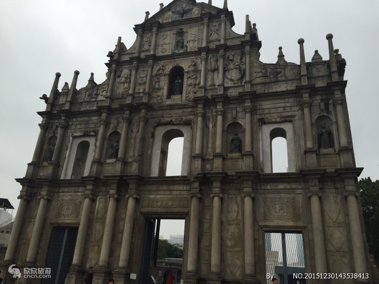 五个人去香港澳门旅游五天费用，5天2000够吗（行程+价格+防坑）