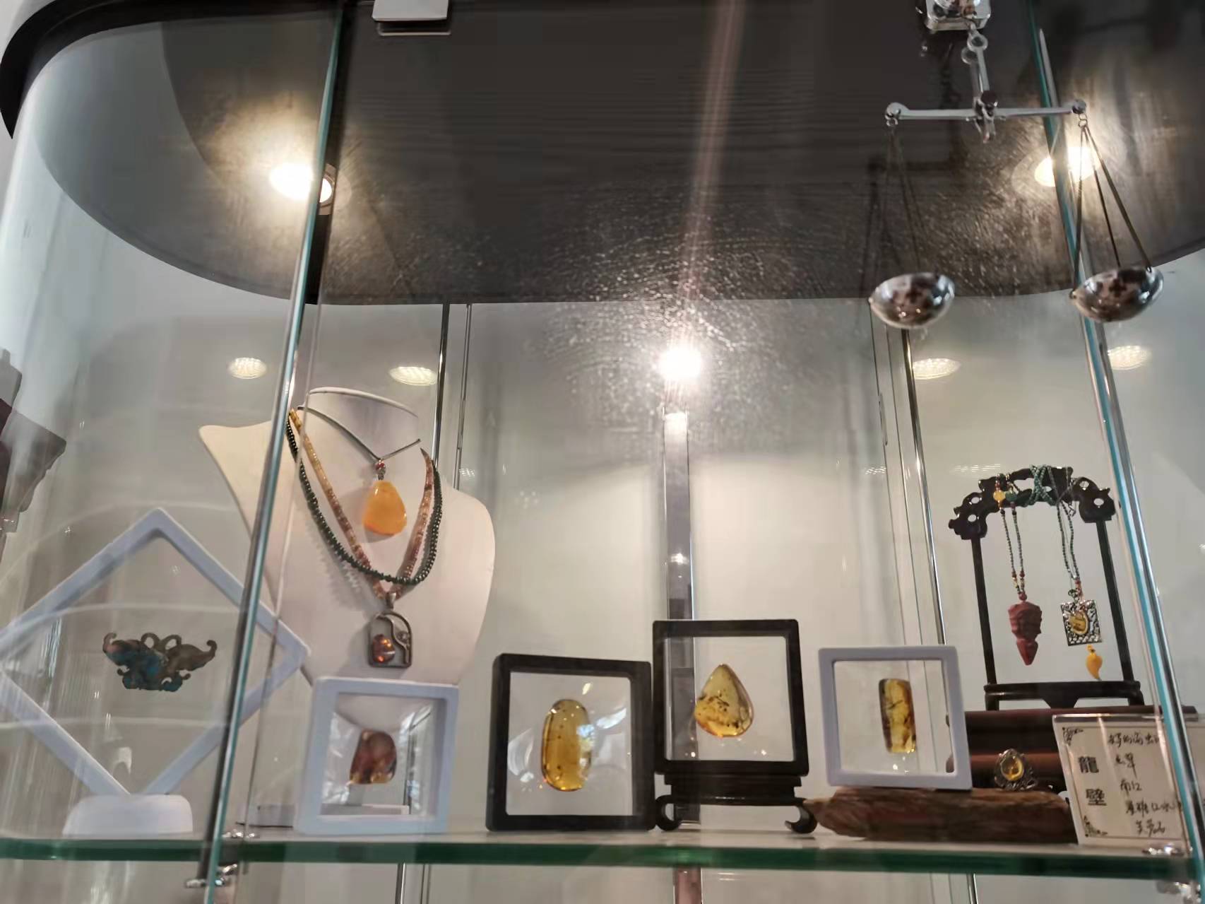 卖石头要懂什么,卖石头是怎么了