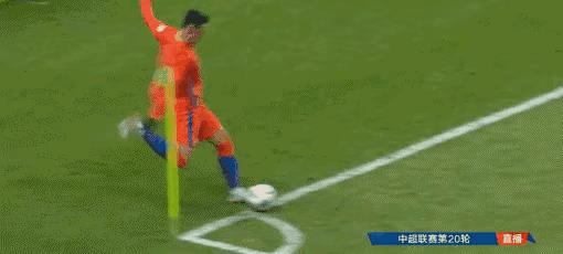 越位球员干扰门将进球怎么判,什么叫做越位