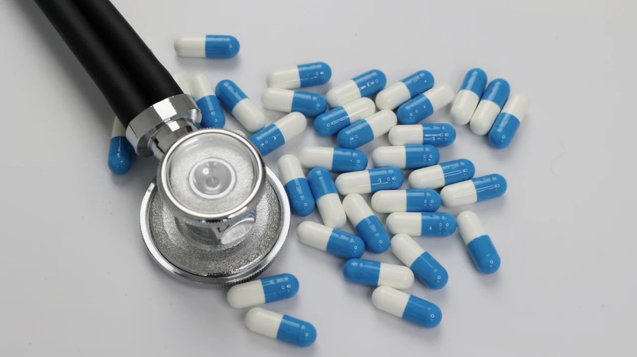 过敏性鼻炎用什么能治好,过敏性鼻炎这样治疗可以吗