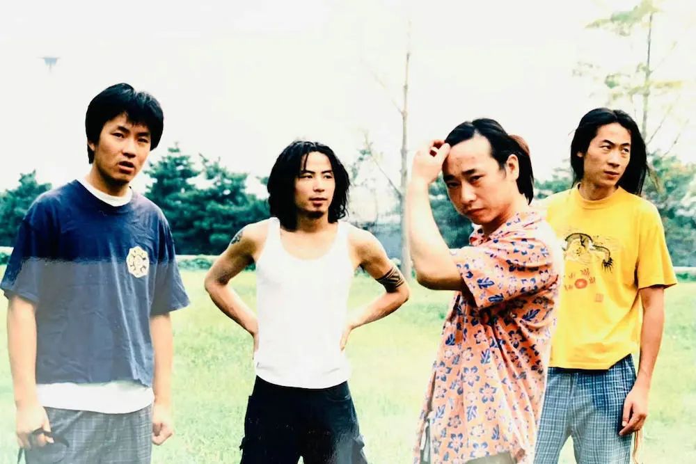 土摇的天花板与最后的乌托邦:吴宁越的布衣岁月|正午