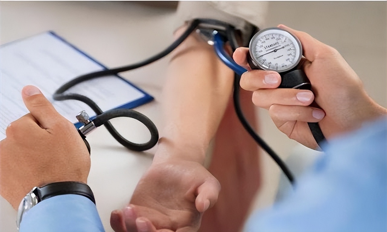 肾病高血压可以吃阿利沙坦酯,沙坦类降压药对血脂和尿酸的影响