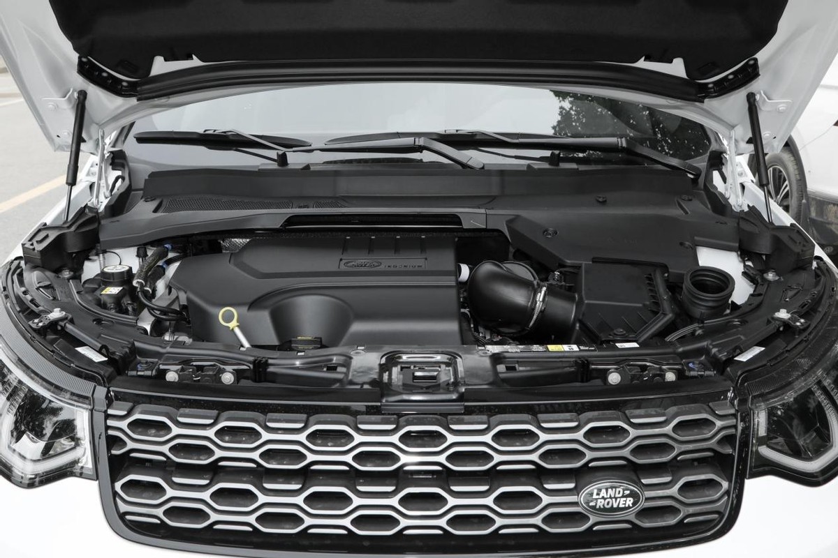 路虎发现运动版和奔驰glc260对比,路虎发现运动和奔驰glb对比图