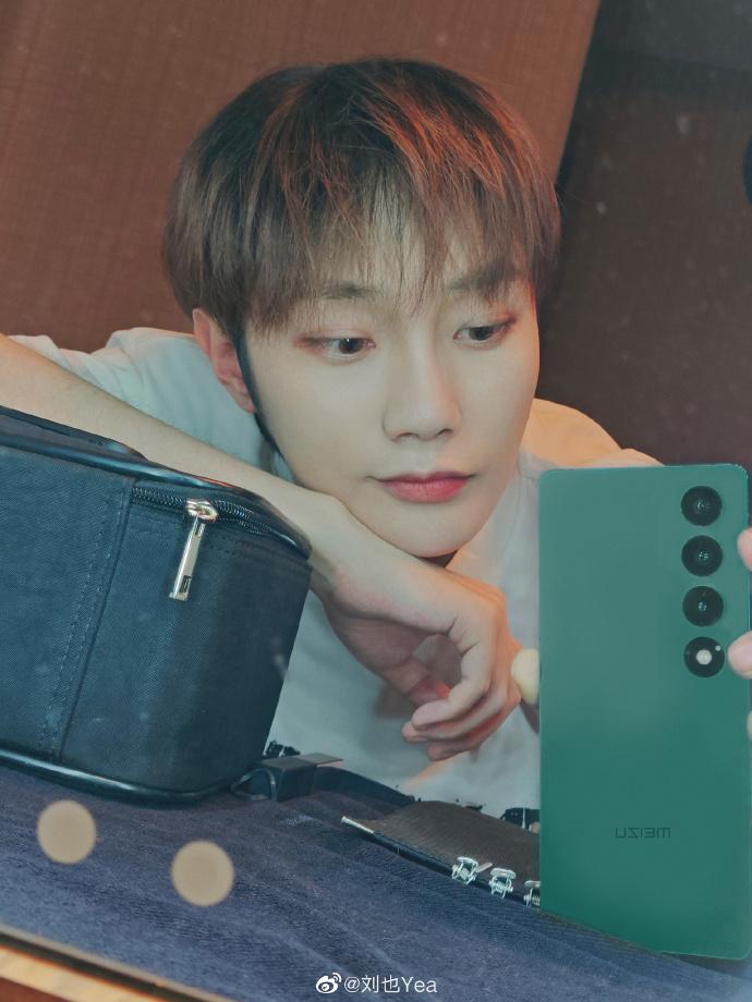 魅族20infinity无界版跟普通版,魅族20infinity无界版上手测评