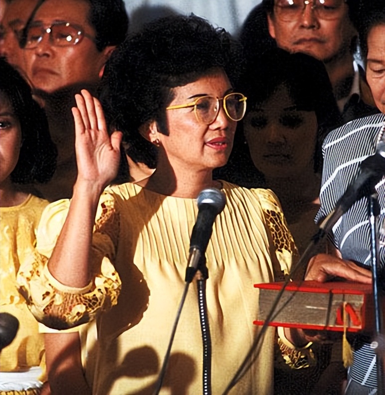 菲律宾总统马科斯对华态度,菲律宾前总统马科斯对华态度