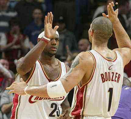 回顾詹姆斯十大高光时刻,盘点詹姆斯职业生涯三大意难平