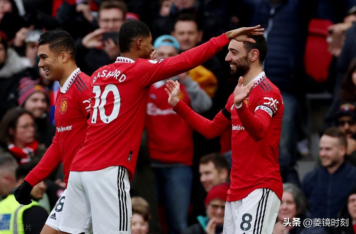 英超最新积分榜:曼联2-1排第3,纽卡战平排第4,利物浦0-3排第10