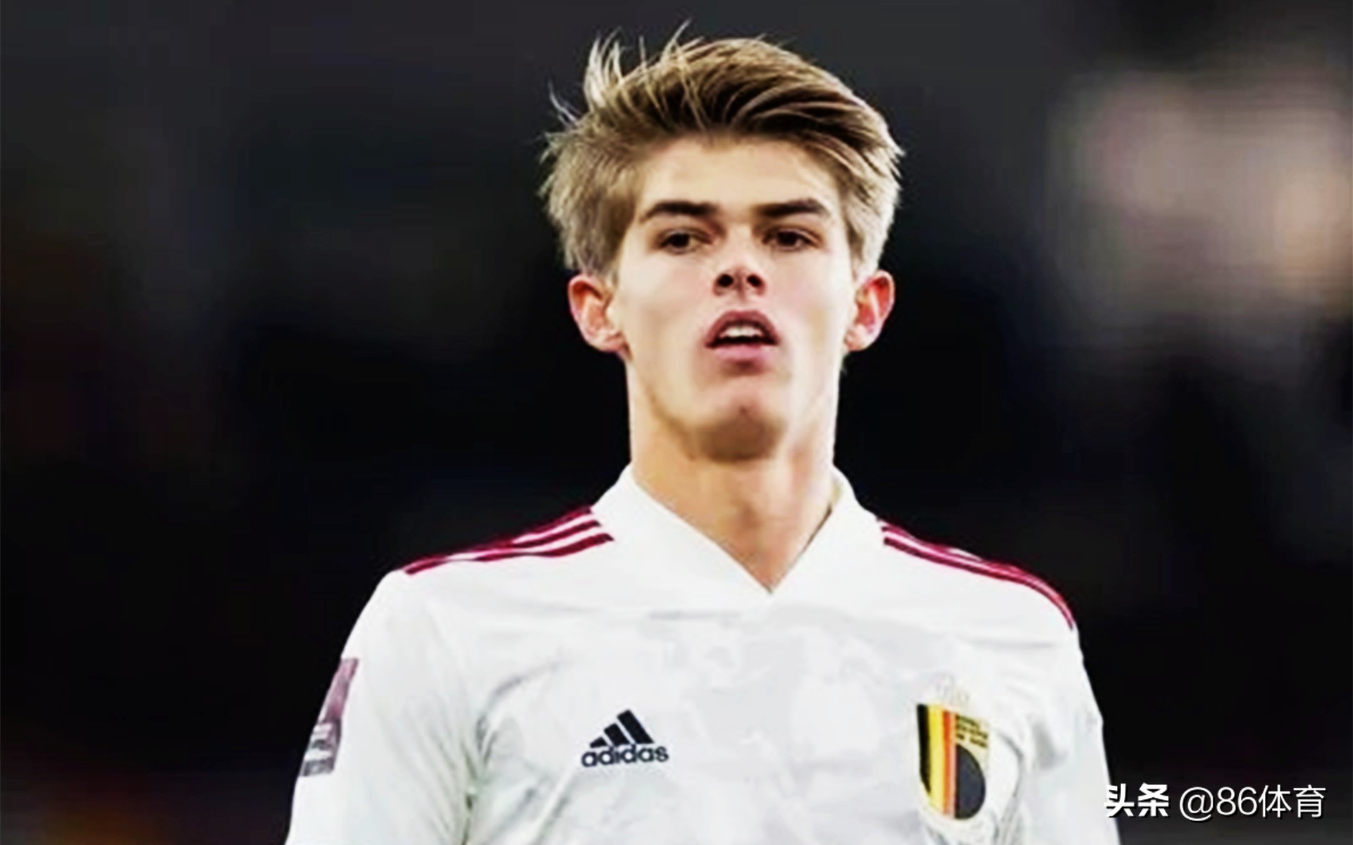 c罗接受天价合同,c罗拒绝续约后续