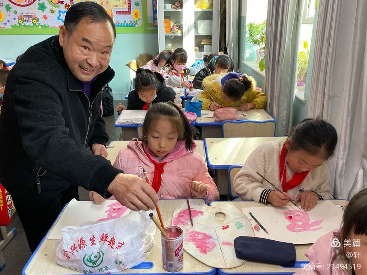 趁年少不负热爱—记桥头第一小学2021年秋季社团验收活动