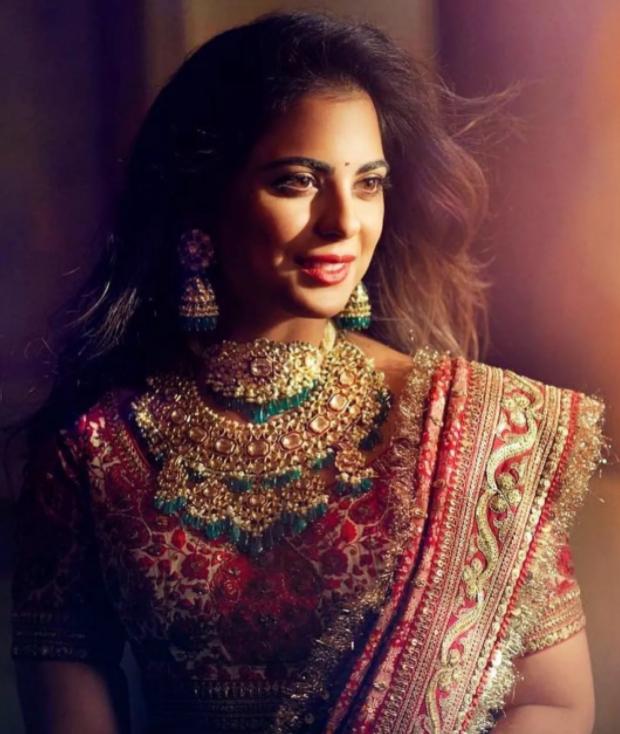 印度首富嫁女斥资数亿,印度首富花一个亿娶了个老婆