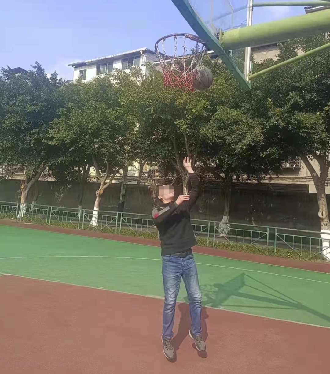 短短1个月，遂宁市民康医院把他从死亡线上拉了回来