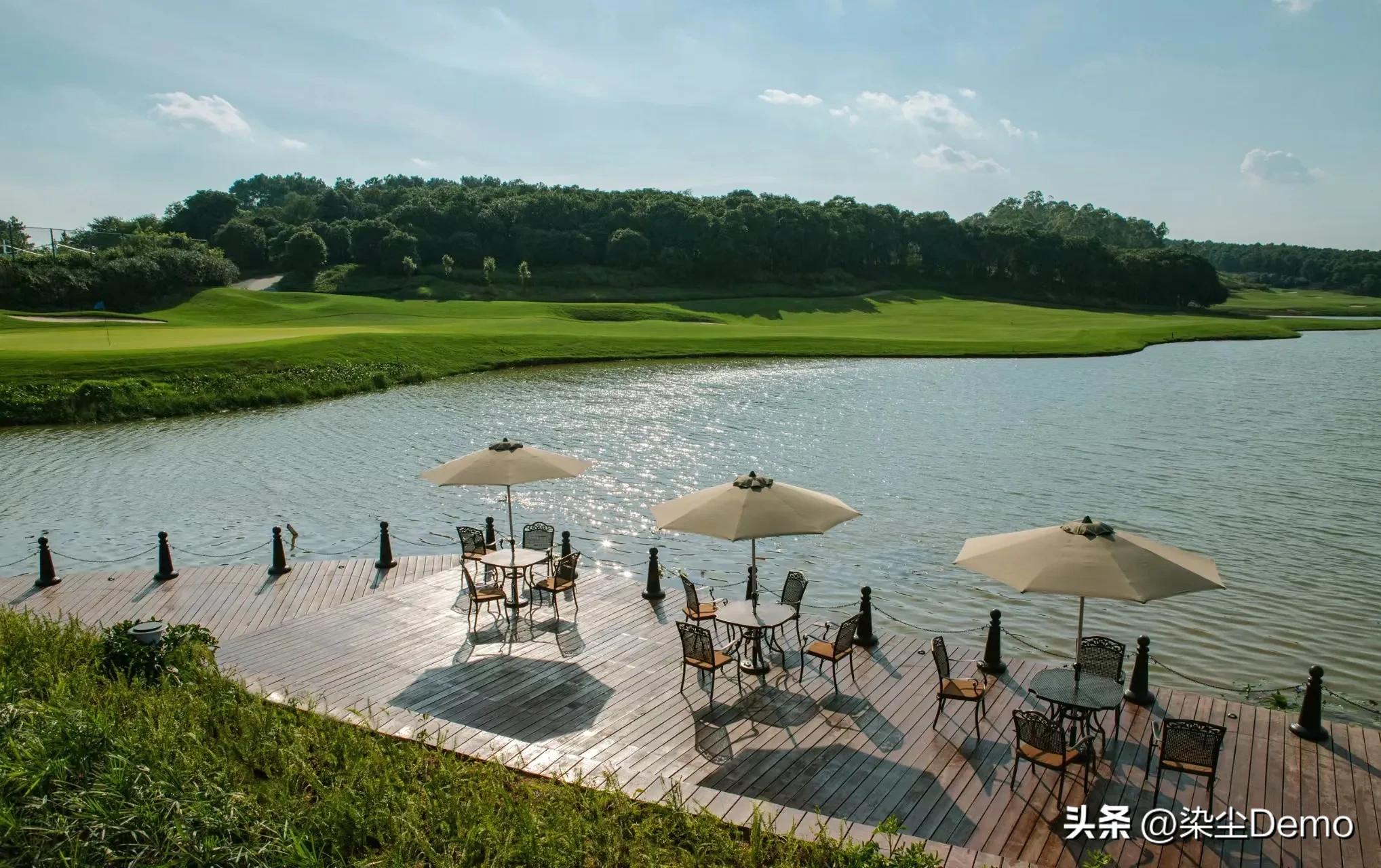 广东佛山烂尾别墅区,广东佛山大山烂尾楼别墅