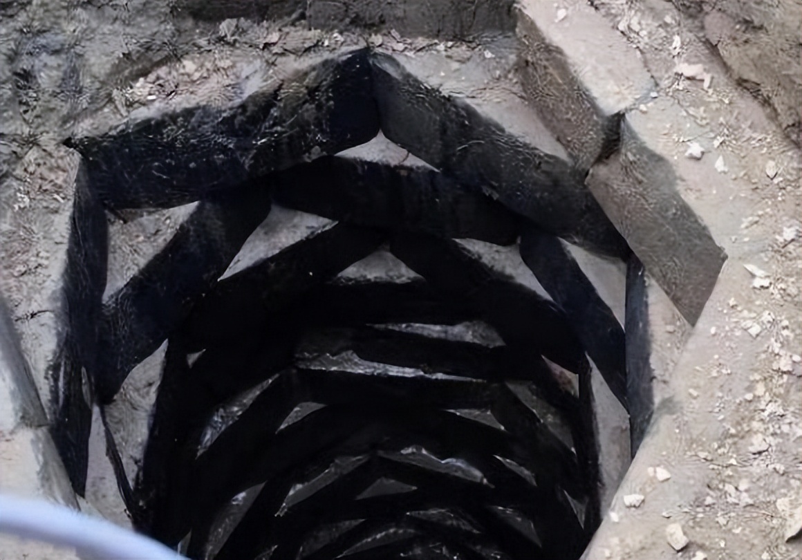 古井古墓挖出国宝,浙江一口古井闹鬼事件