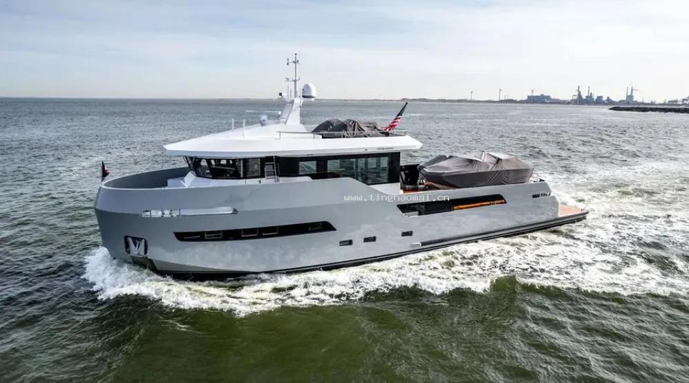 第一艘荷兰Lynx游艇Crossover27系列Avontuur号完成海上试航