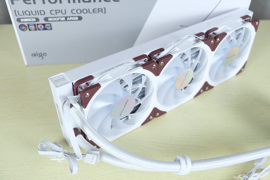 爱国者星璨岚机箱安装240水冷案例,爱国者海景房星璨机箱搭配