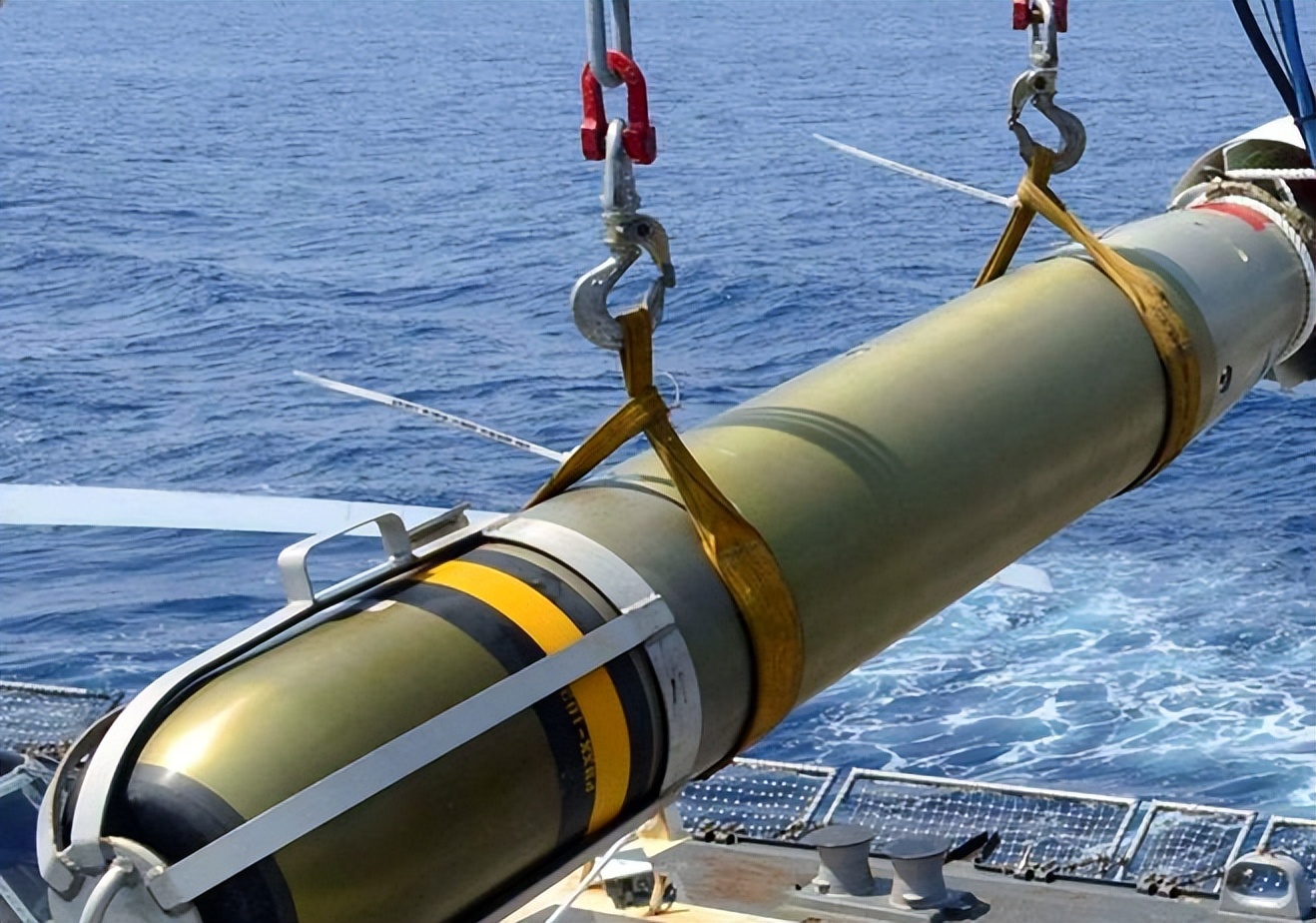 南海美航母和中国航母有多远距离,南海美航母