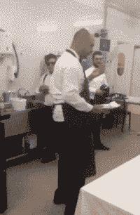 纹身为什么要三思而后行,颈部纹身三思而后行