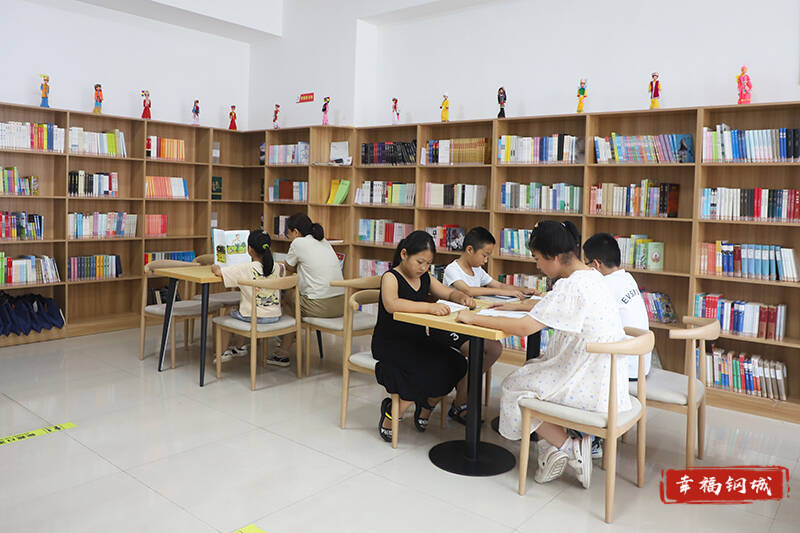 多彩缤纷的暑假生活,多彩活动点亮暑假生活