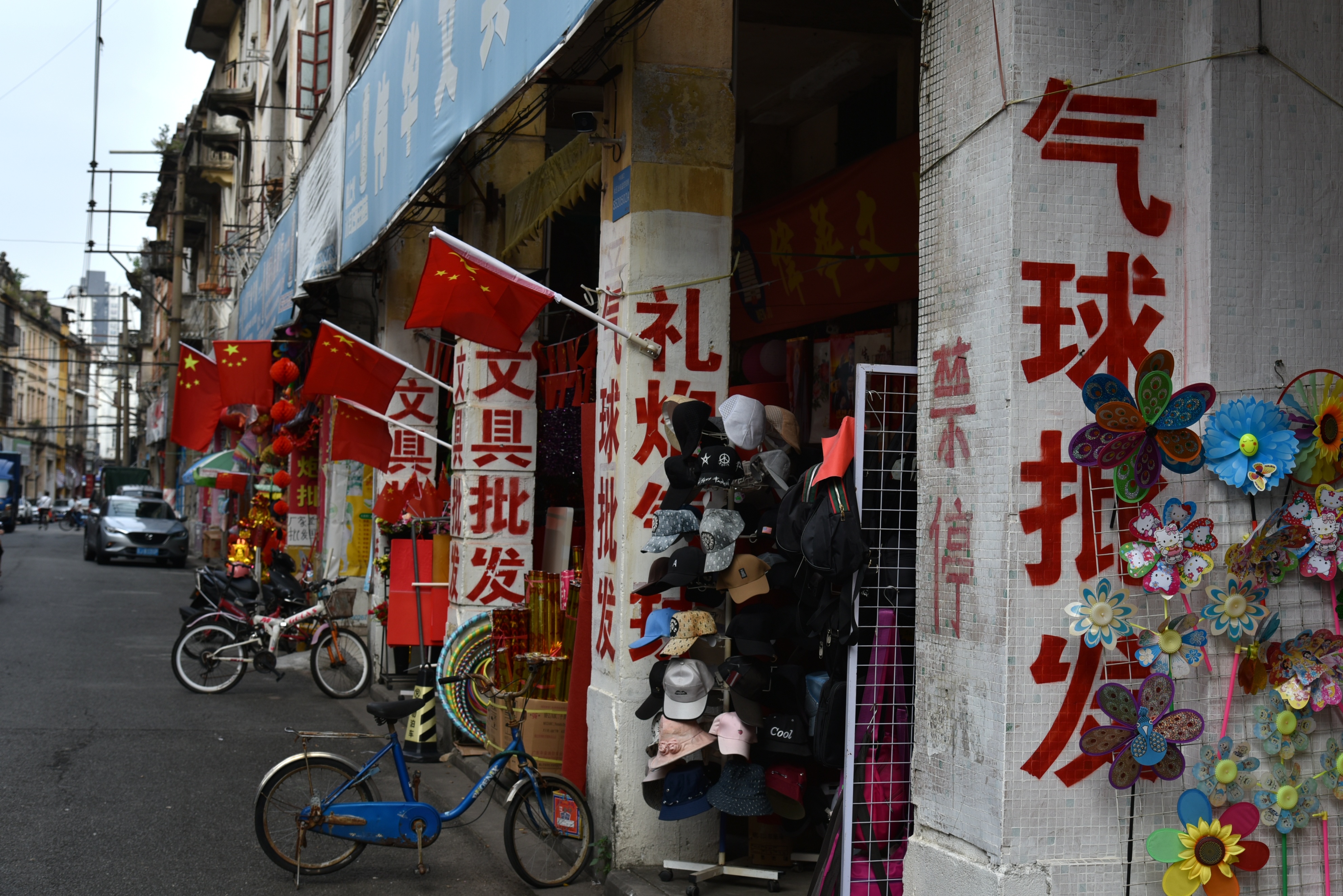 狂飙江门取景地打卡旧厂街,江门三十三墟街景点介绍