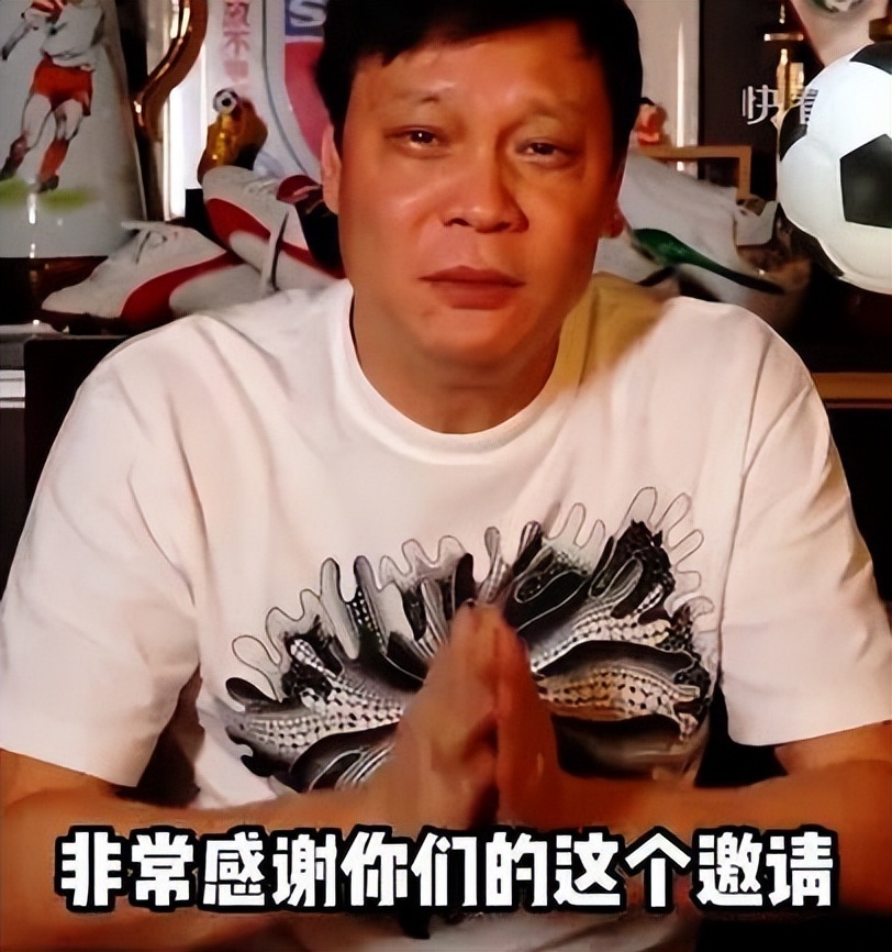 闯进场拥抱梅西球迷发声,球迷冲进球场拥抱梅西跑了多少米