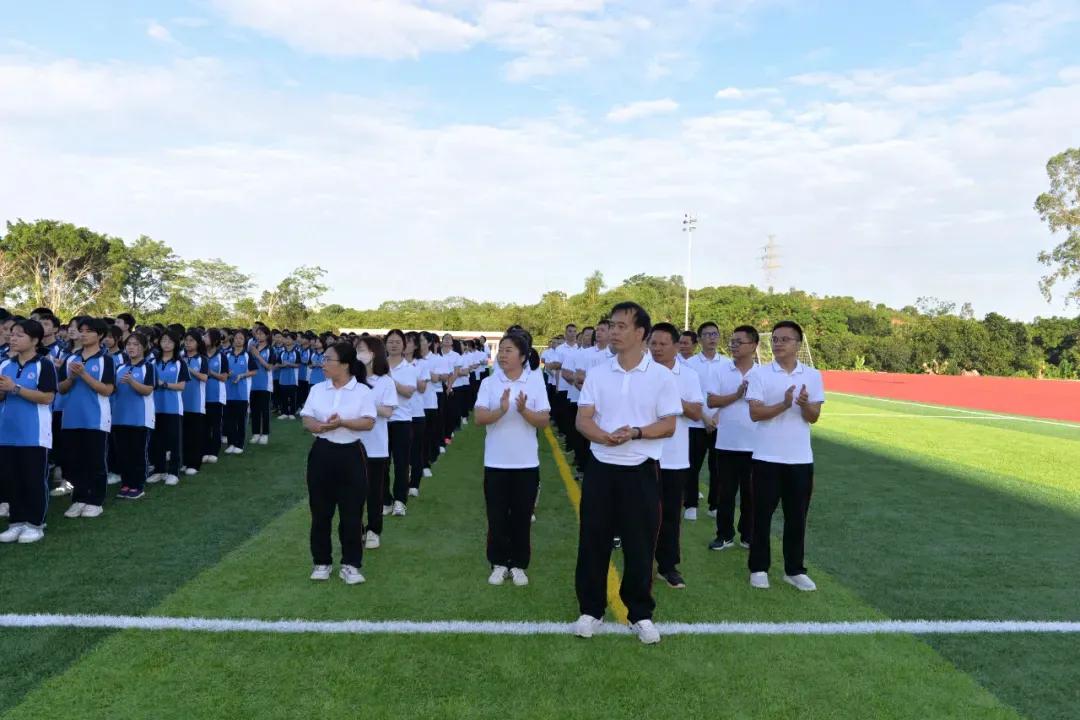 广东学校开幕式震撼全场,广东这所学校超硬核