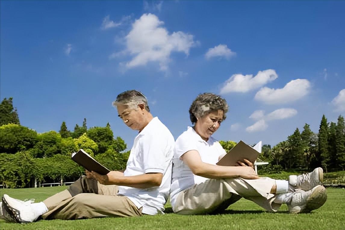 女性*处私**毛发旺盛是怎么回事？关于阴毛的3个常识问题，女生须知