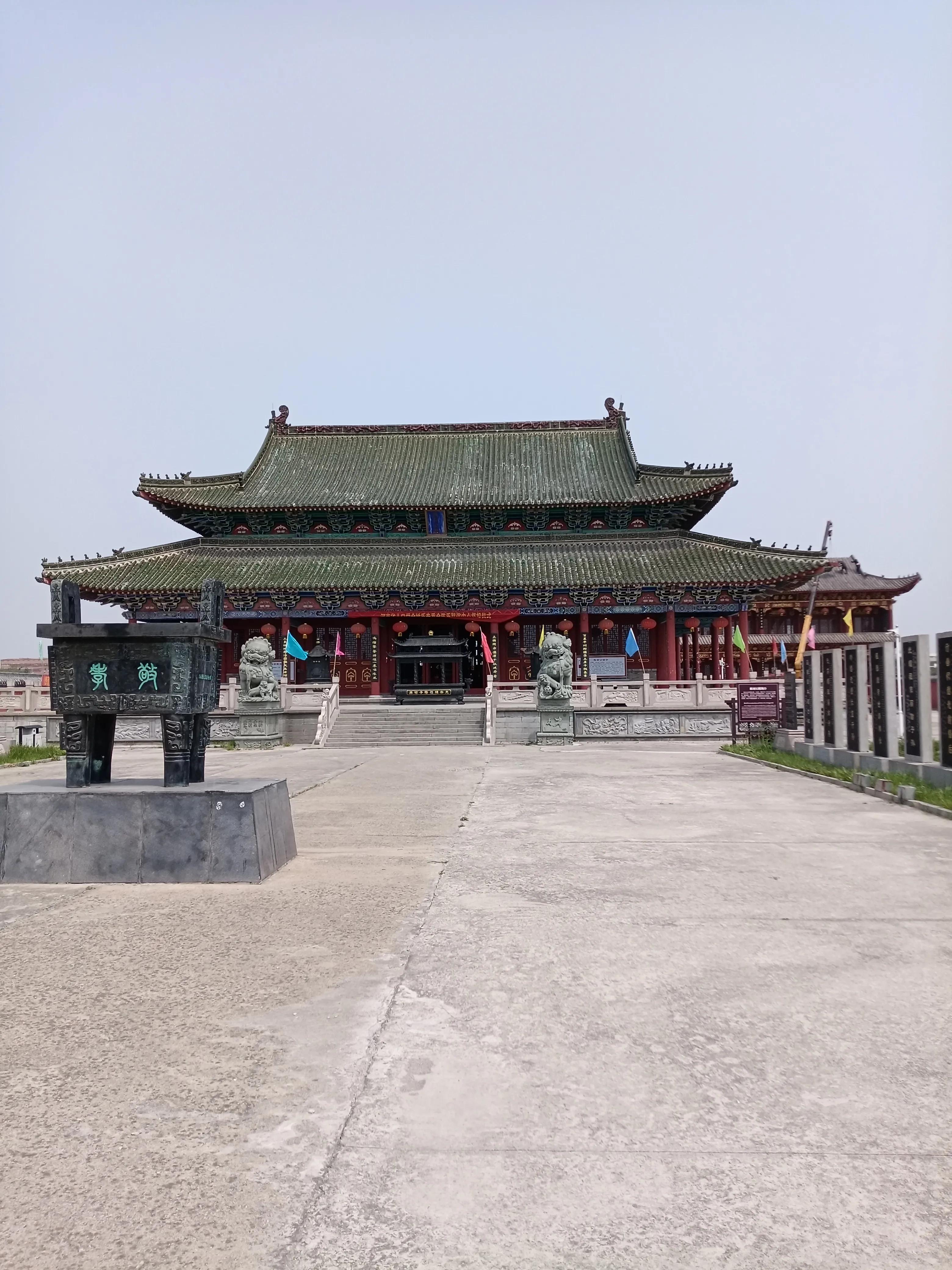 瞻仰胡氏受姓始祖公满陵墓及观光沿途景物