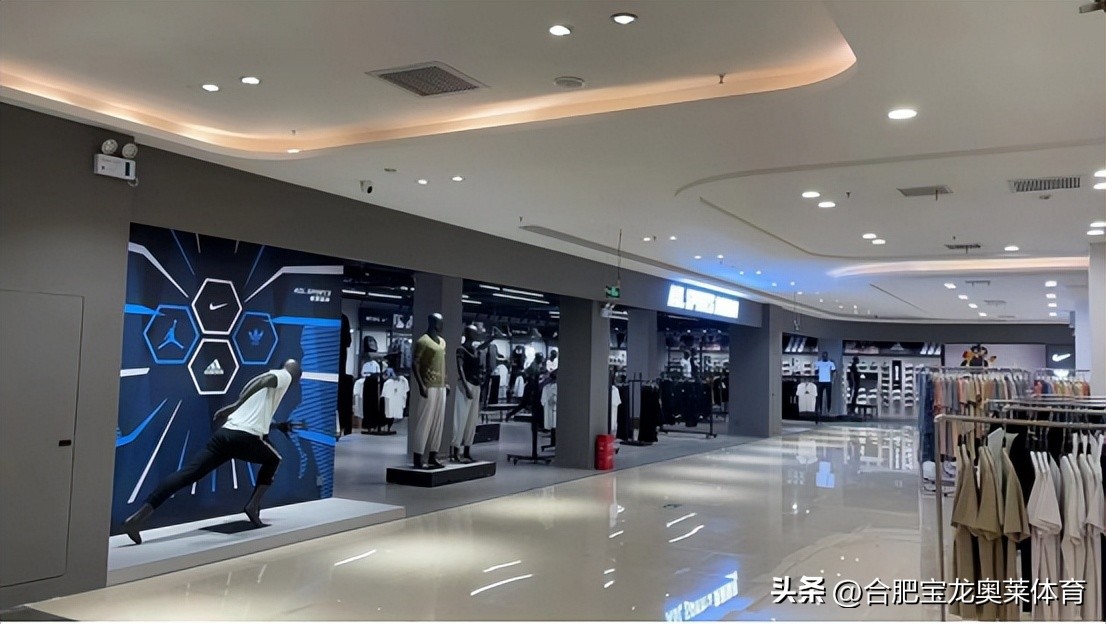 阿迪达斯折扣店加盟,阿迪耐克品牌折扣店加盟靠谱吗