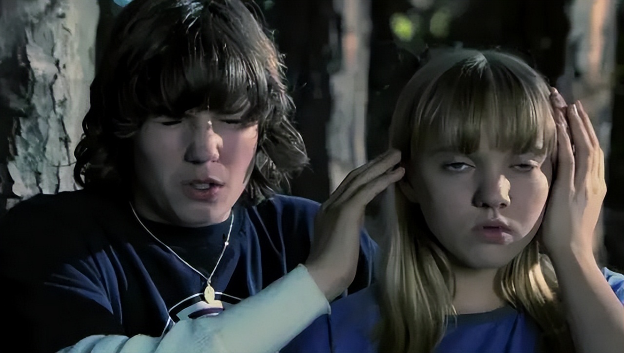 听，这是铁金库坍塌的声音！