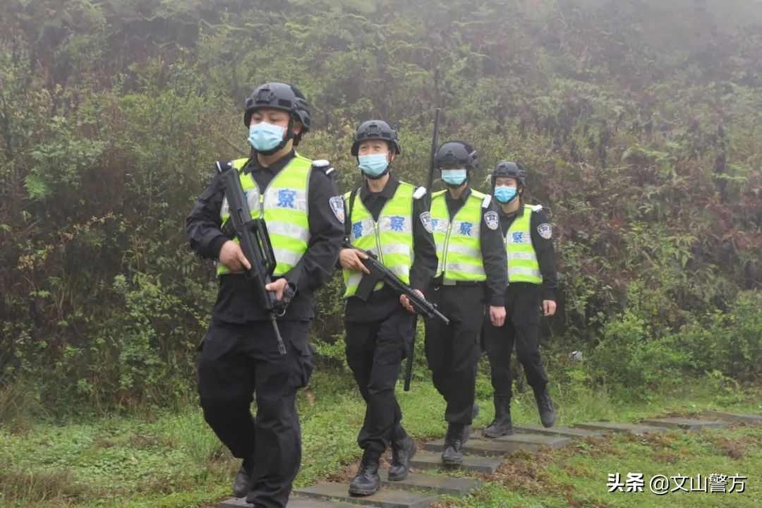 五一平安不打烊节日我在岗,五一在岗用我们的青春守护平安