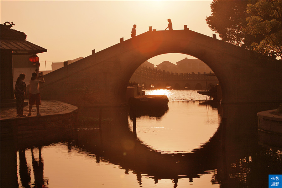 拥有中国第一水乡美誉的江南小镇,被誉为江南第一古镇