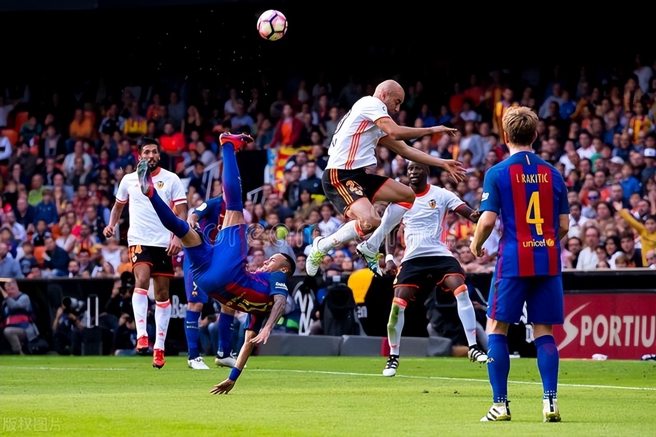 中国最有天赋的足球运动员,现今足坛十大天才足球球员