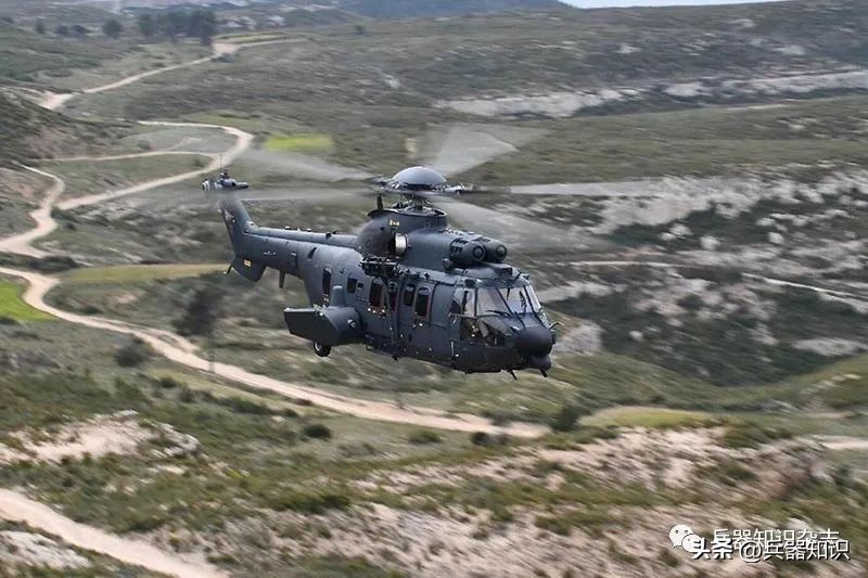 匈牙利h225直升机到货,空客直升机h225价格