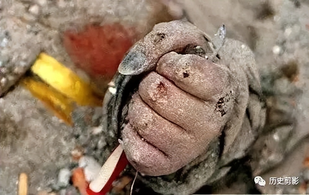 汶川地震十大催人泪下的照片,汶川地震12周年这些照片让人泪目