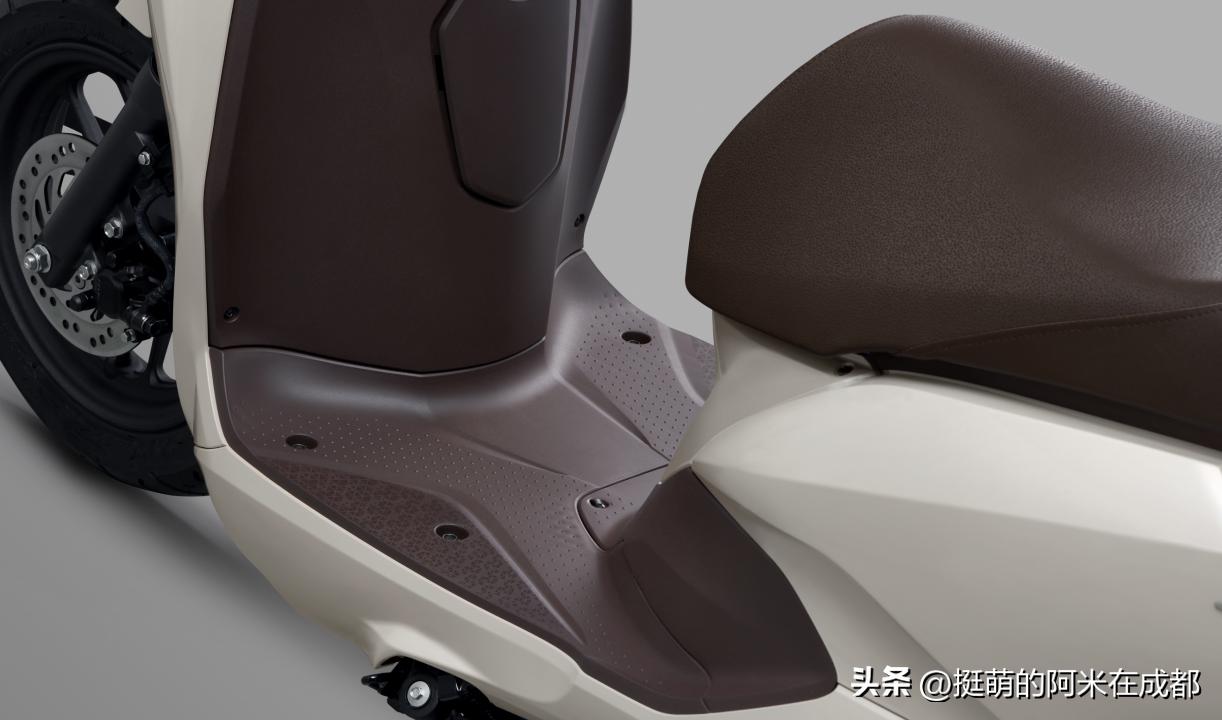 lead125没有abs会刹车抱死吗,lead125新款会不会增加abs