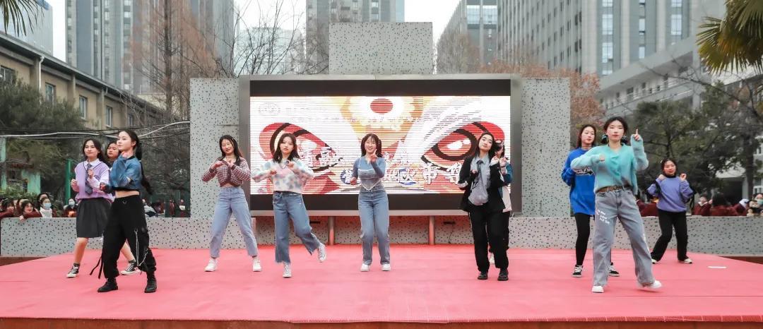 南京市第九中学是几星高中,南京市中桥中学和南京市第九中学