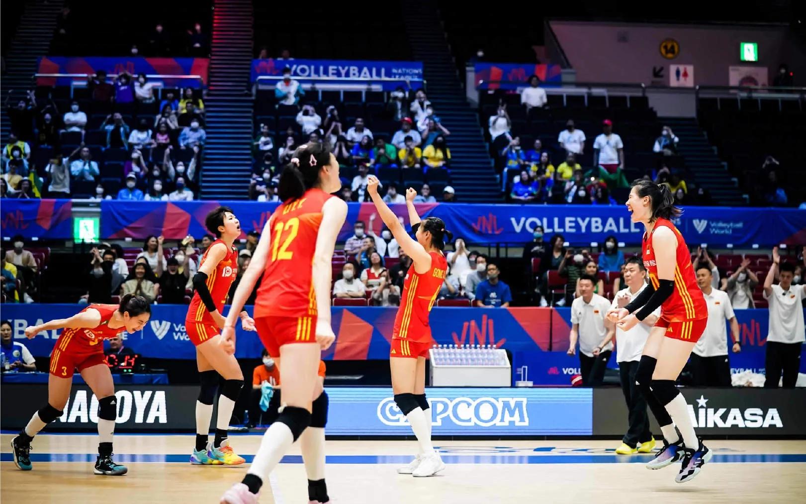 世界女排联赛中国3-1击败土耳其,世界女排联赛中国3-2逆转胜美国