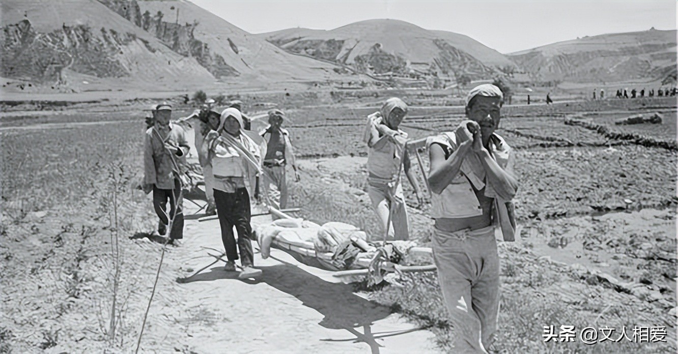 1950年匪首用小妾诱惑县领导做内奸里应外合，攻下县城，残害干部