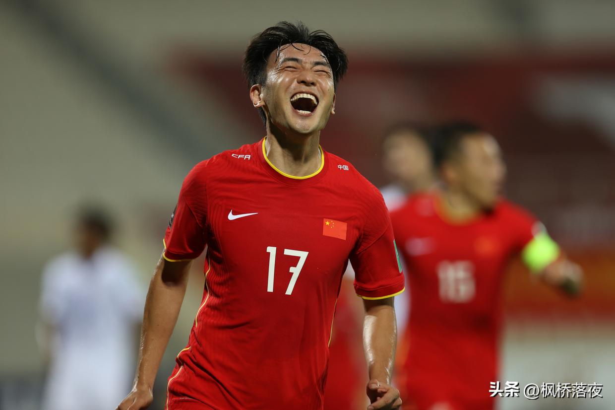 足球替补上场9分钟连进5球,替补三分钟完成破门